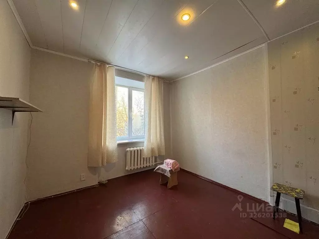 Комната Свердловская область, Екатеринбург ул. Тепличная, 1 (14.5 м) - Фото 2