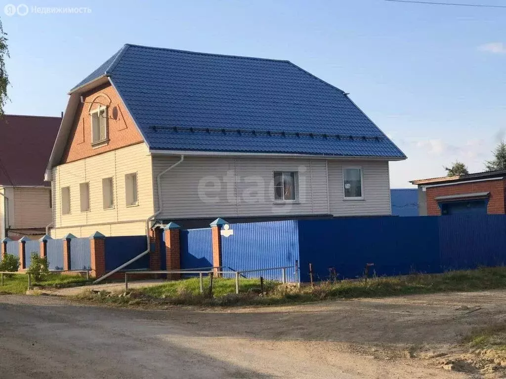 Дом в Миасс, улица Кураева (200 м) - Фото 2