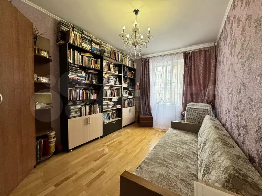 2-к. квартира, 60 м, 6/10 эт. - Фото 0