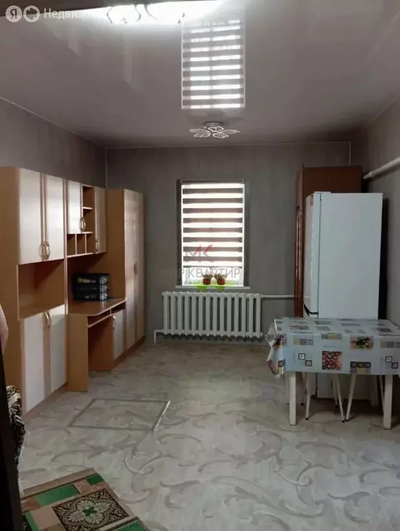 Дом в Кызыл, улица Парижских Коммунаров (58 м) - Фото 1