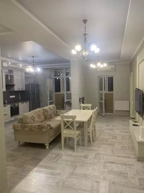 3-к кв. Краснодарский край, Краснодар Юбилейный мкр, наб. ... - Фото 2