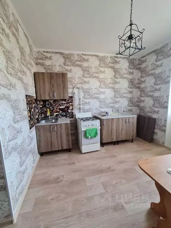 2-к кв. Башкортостан, Уфа Южный мкр, ул. Загира Исмагилова, 7 (72.0 м) - Фото 0