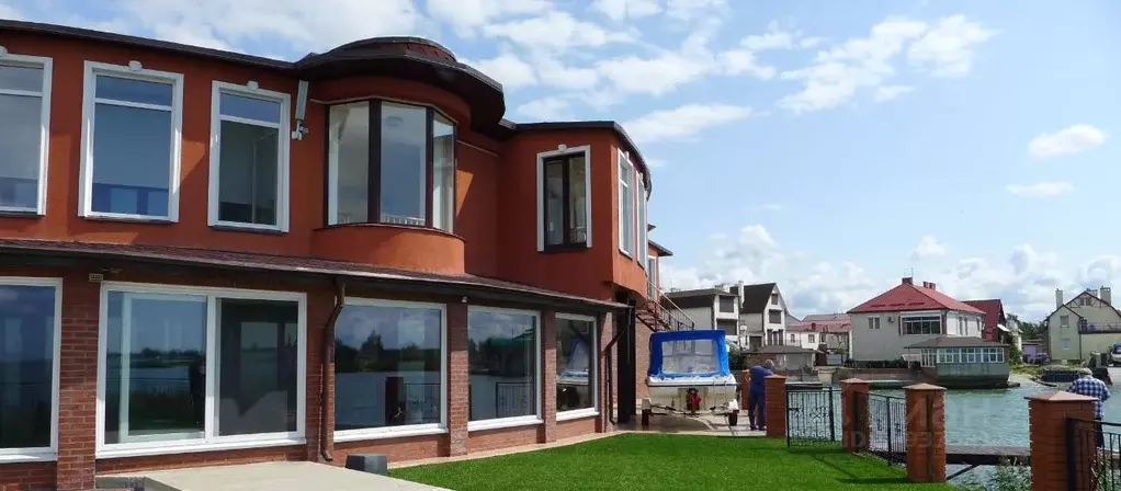 Дом в Калининградская область, Гурьевский муниципальный округ, Дельфин ... - Фото 1