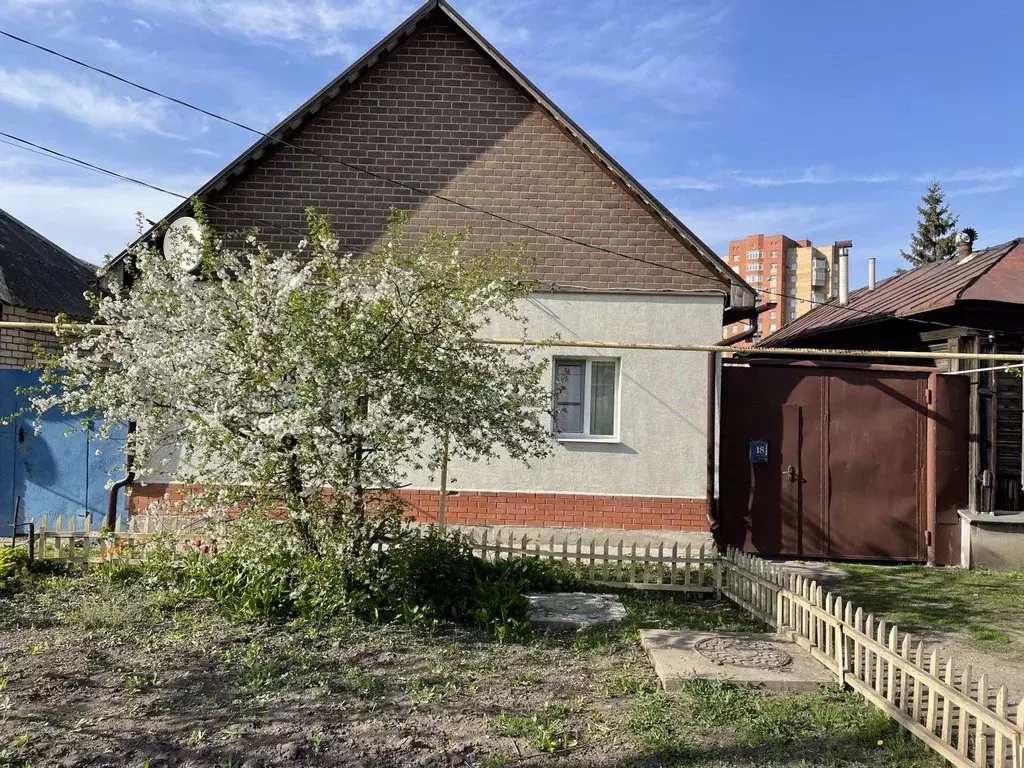 Дом в Самарская область, Сызрань ул. Скворцова, 18 (75 м) - Фото 0
