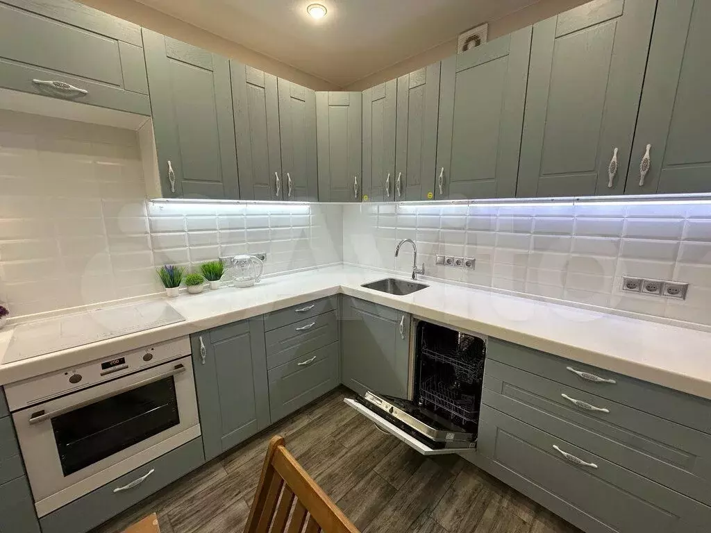 1-к. квартира, 45 м, 2/6 эт. - Фото 1