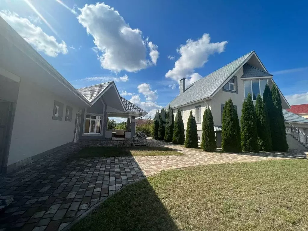 Дом в Белгородская область, Белгород ул. Газовиков, 108 (200 м) - Фото 0