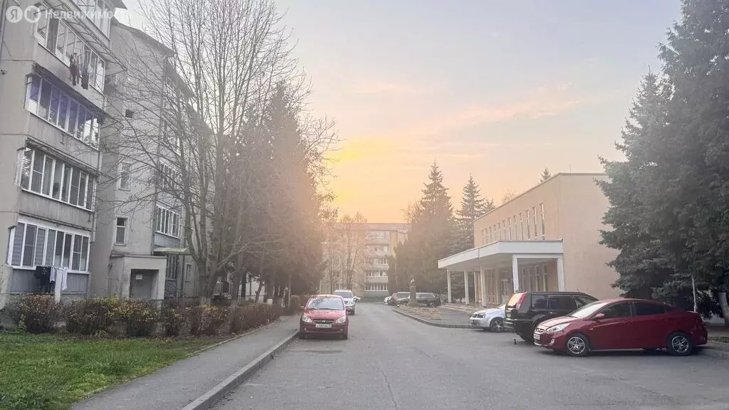 2-комнатная квартира: Владикавказ, улица Куйбышева, 124к3 (55 м) - Фото 1