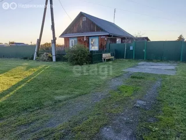 Дом в Тюменская область, Заводоуковский муниципальный округ, посёлок ... - Фото 2