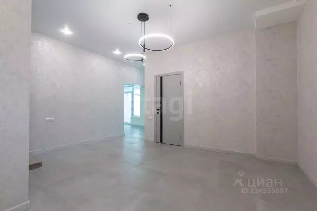 Дом в Калининградская область, Гурьевский муниципальный округ, пос. ... - Фото 1