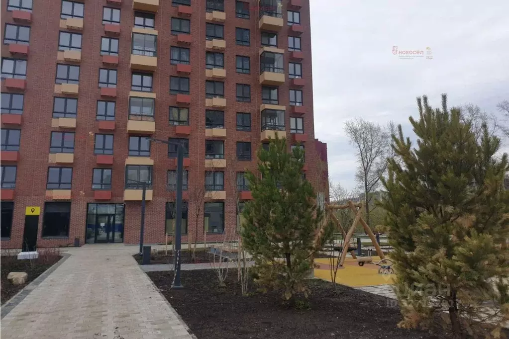 1-к кв. Свердловская область, Екатеринбург ул. Гаршина, 8Б (37.0 м) - Фото 1