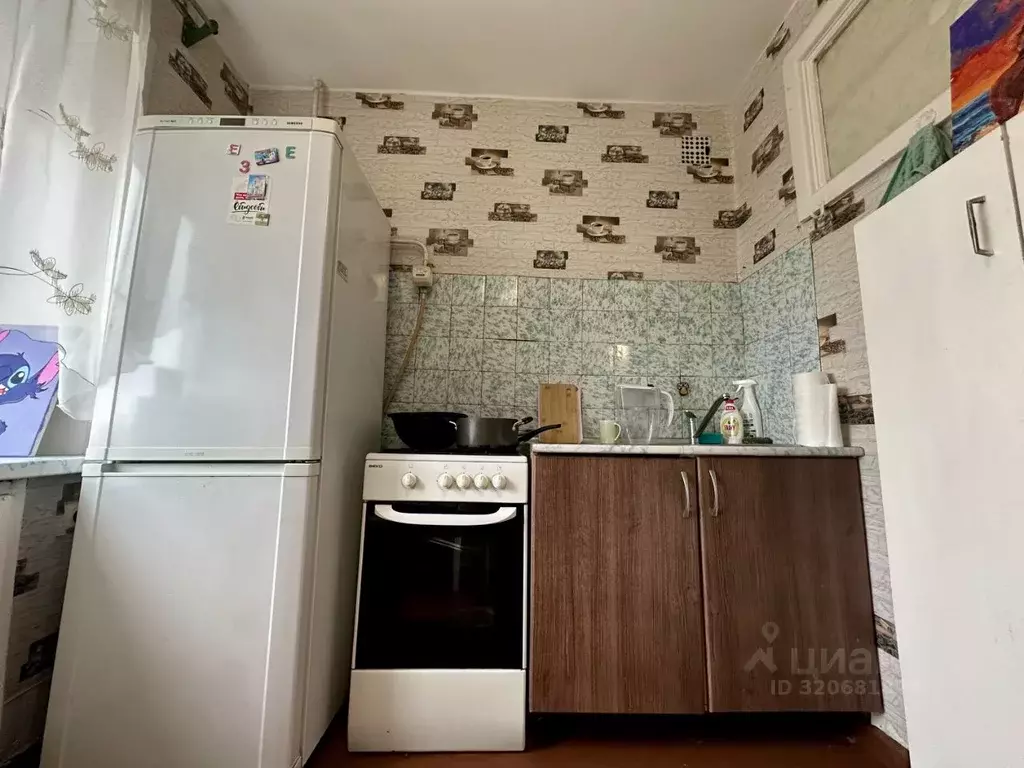 2-к кв. Алтайский край, Барнаул ул. Димитрова, 79 (42.2 м) - Фото 2