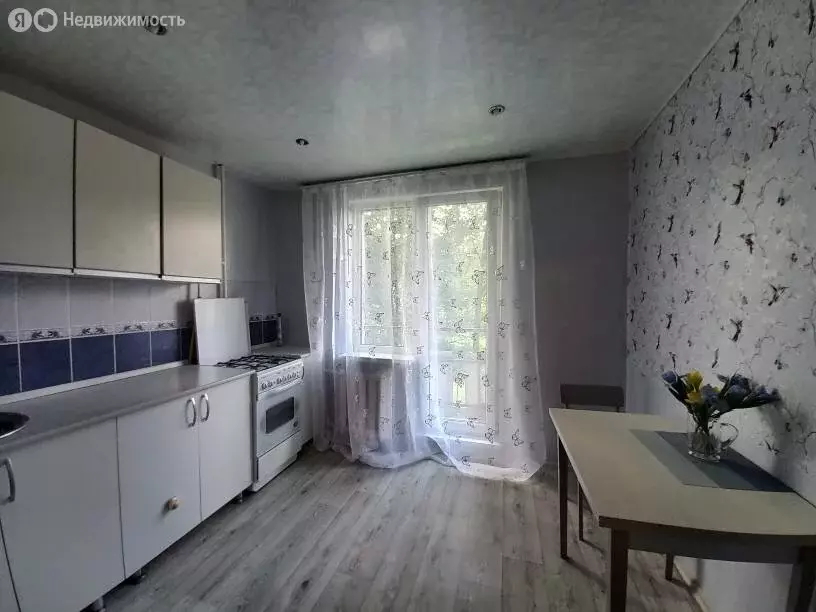 1-комнатная квартира: Псков, Петровская улица, 8 (33 м) - Фото 1