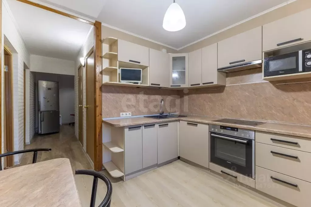 2-к кв. Санкт-Петербург пос. Стрельна, Львовская ул., 19к2 (54.2 м) - Фото 1