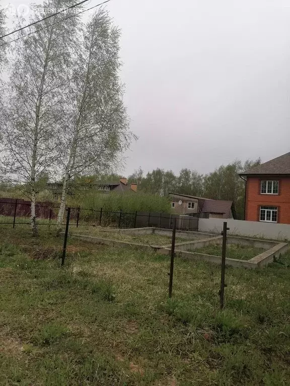 Участок в село Маклино, Карижская улица, 15 (7 м) - Фото 0