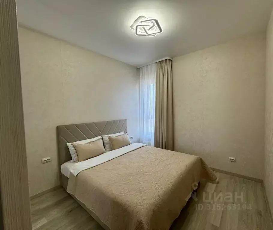 2-к кв. Крым, Симферополь просп. Александра Суворова, 15к9 (44.0 м) - Фото 1