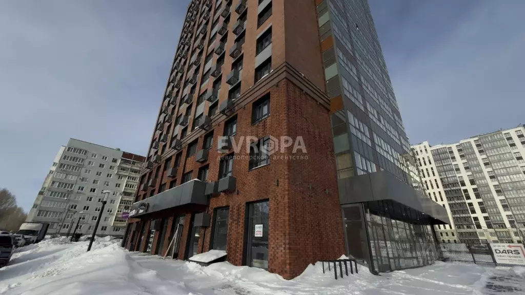 Офис в Ульяновская область, Ульяновск просп. Генерала Тюленева, 32к2 ... - Фото 1