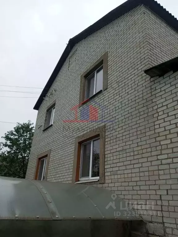 Дом в Белгородская область, Губкин Звездная ул. (266 м) - Фото 1