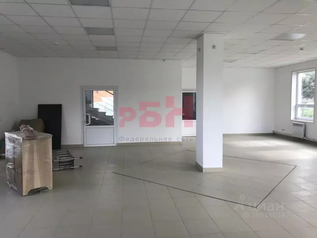 Торговая площадь в Курганская область, Курган Станционная ул., 83 (262 ... - Фото 2