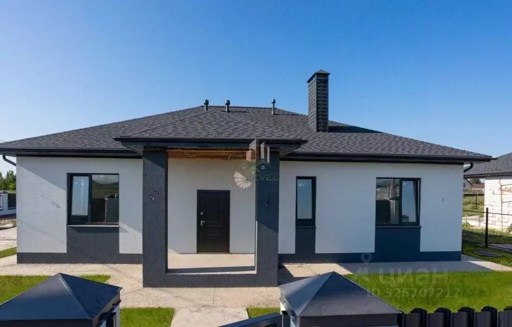 Дом в Саратовская область, Энгельсский район, Новопушкинское ... - Фото 1