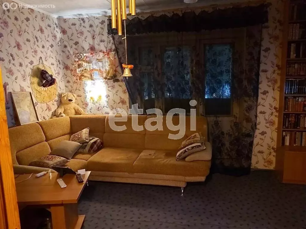 3-комнатная квартира: Ухта, проспект Зерюнова, 6 (60.7 м) - Фото 0