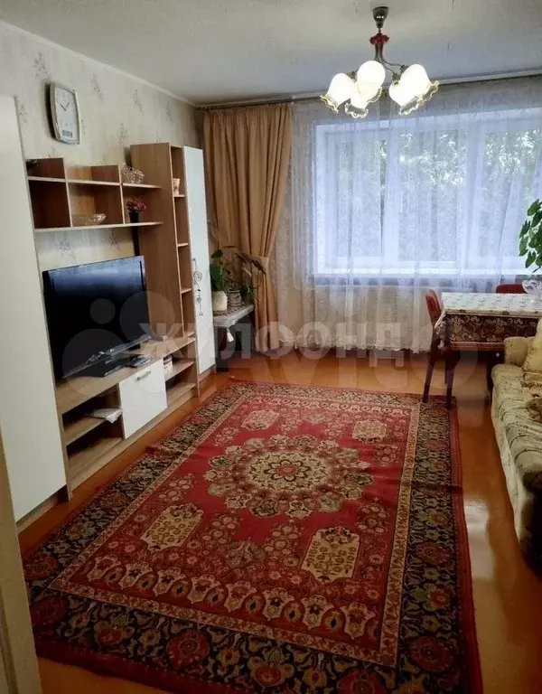 3-к. квартира, 60 м, 2/9 эт. - Фото 0