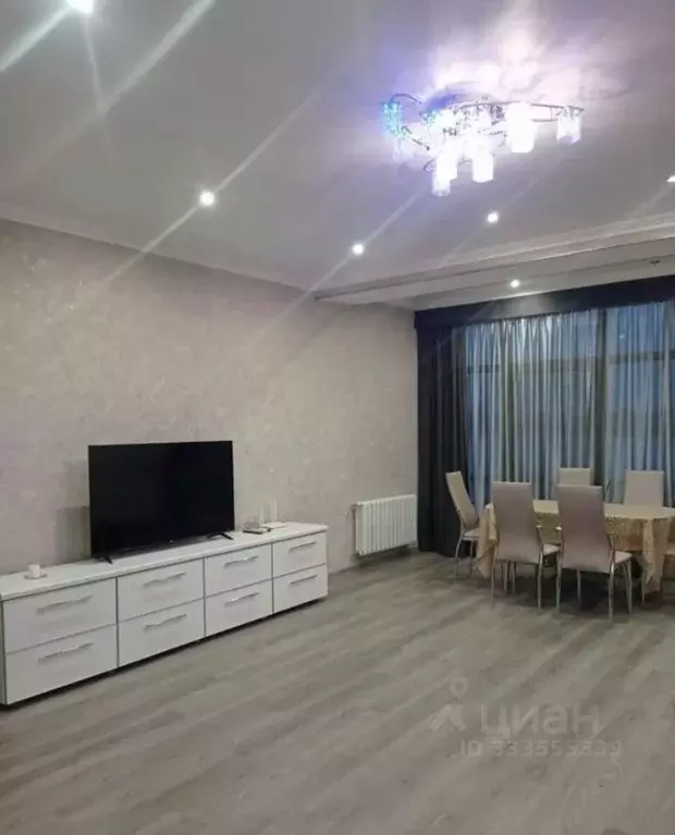 2-к кв. Татарстан, Казань ул. Мусина, 1 (77.0 м) - Фото 1