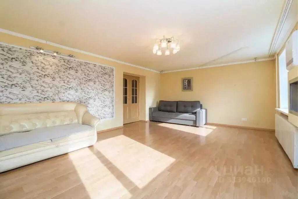 3-к кв. Башкортостан, Уфа Обская ул., 5/1 (105.0 м) - Фото 1