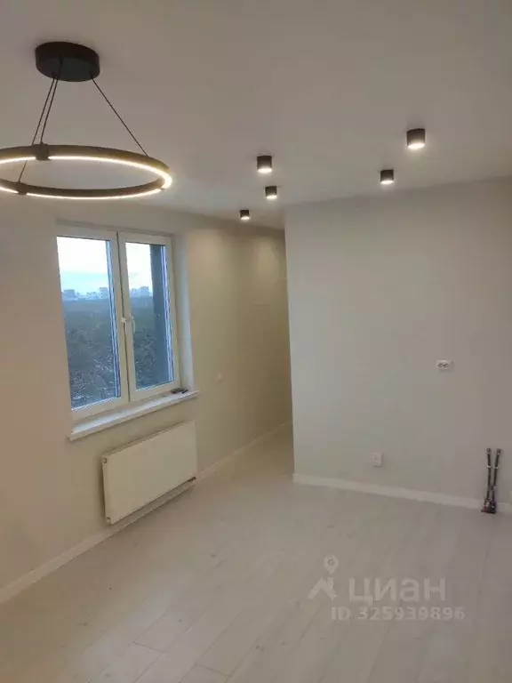 Студия Свердловская область, Екатеринбург ул. Отрадная, 1 (25.0 м) - Фото 1