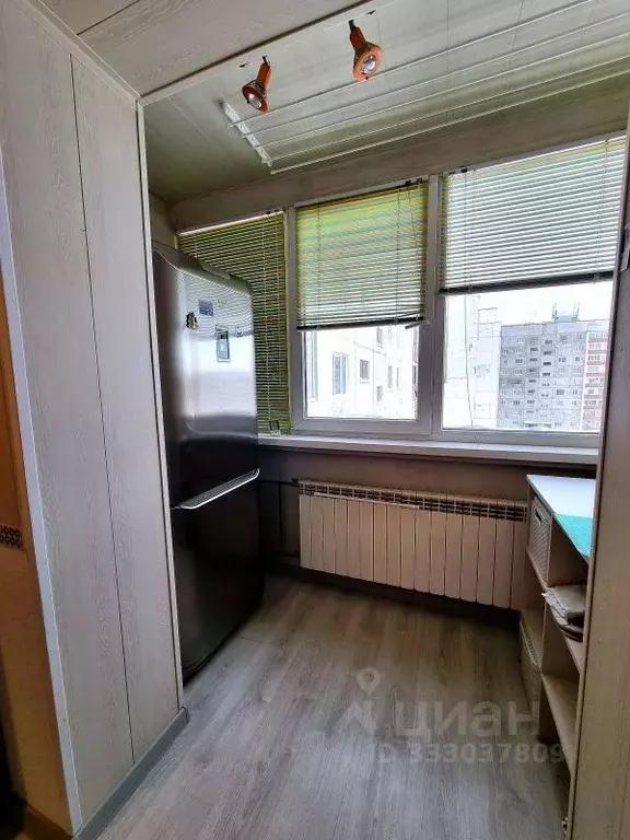 2-к кв. Иркутская область, Усть-Илимск ул. Энгельса, 21 (60.8 м) - Фото 2