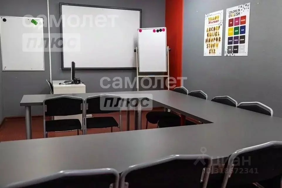 Офис в Тюменская область, Тюмень ул. Мельникайте, 125б (162 м) - Фото 0