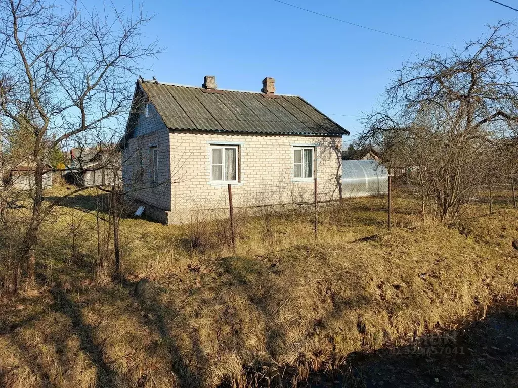 Дом в Новгородская область, пос. Батецкий ул. Мелиораторов (80 м) - Фото 1