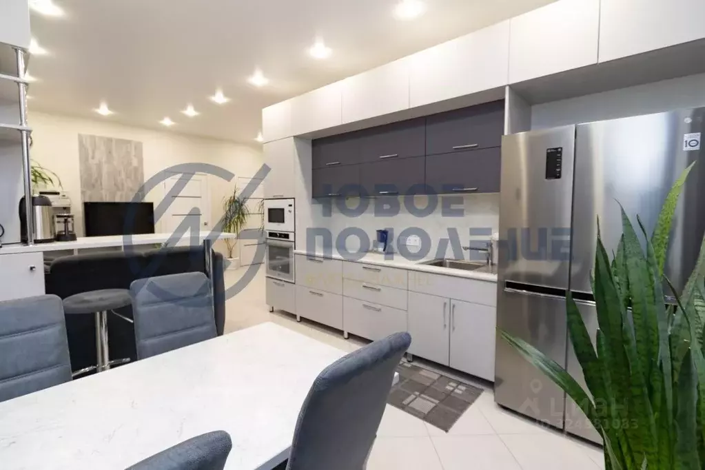 Коттедж в Омская область, Омск ул. 24-я Линия (90 м) - Фото 1