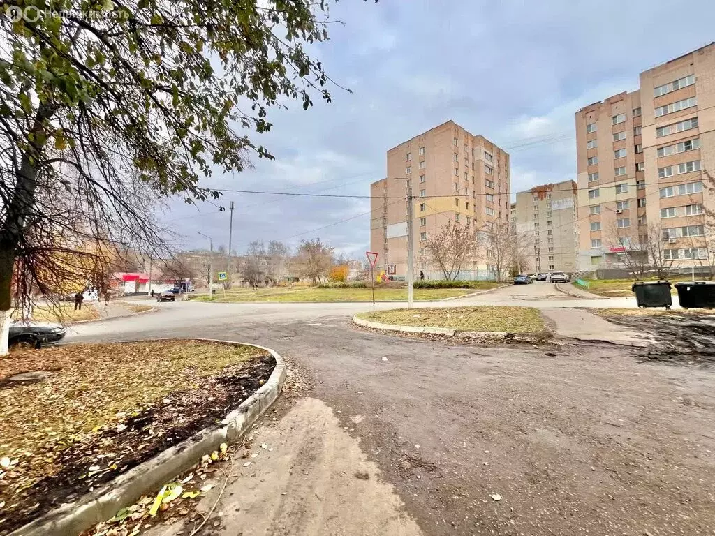 3-комнатная квартира: Саранск, улица Воинова, 10 (64.1 м) - Фото 2