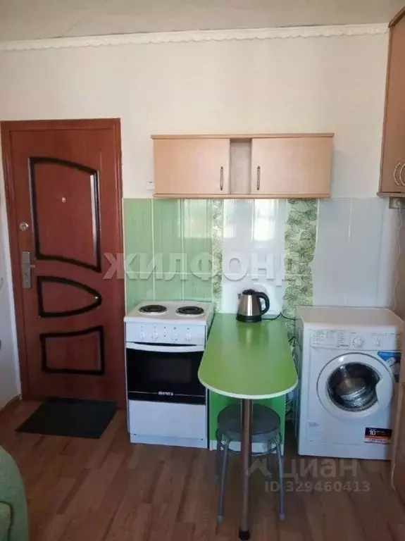 Комната Новосибирская область, Новосибирск Дачная ул., 37 (12.0 м) - Фото 1