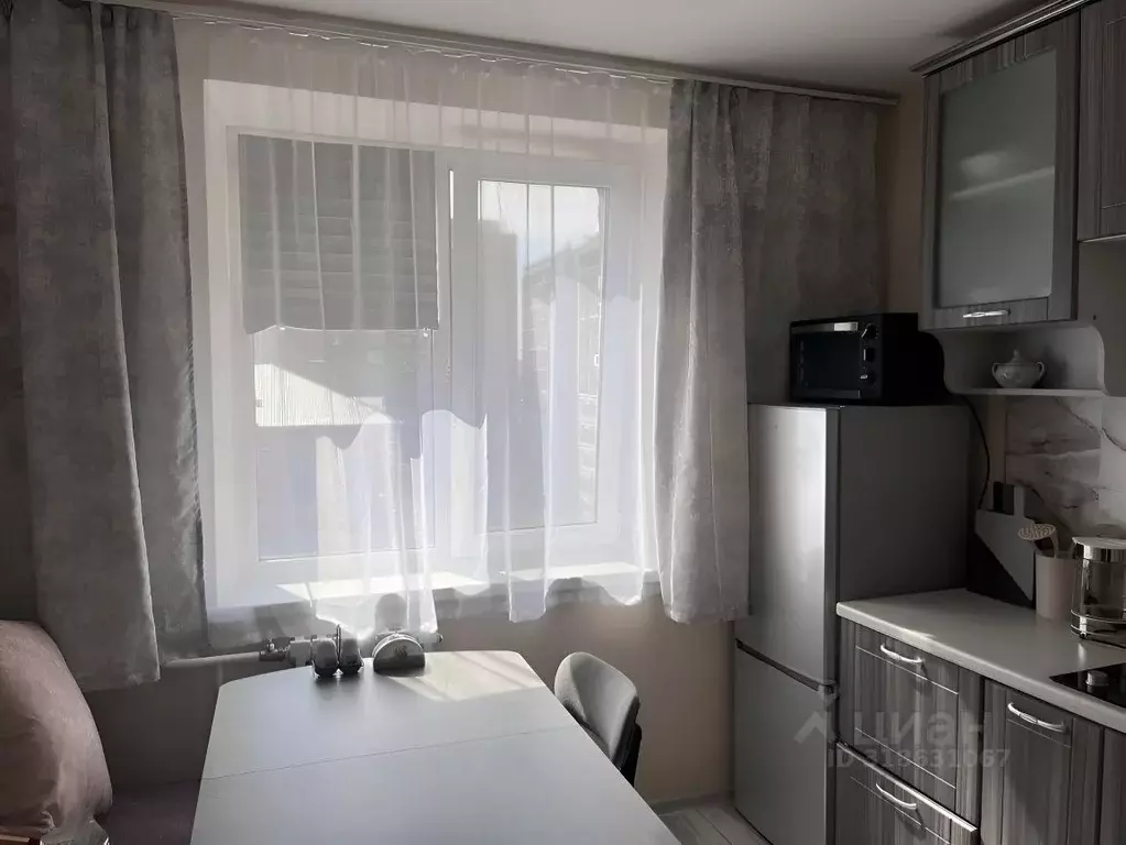 1-к кв. Тюменская область, Тюмень ул. Красных Зорь, 2 (33.0 м) - Фото 0