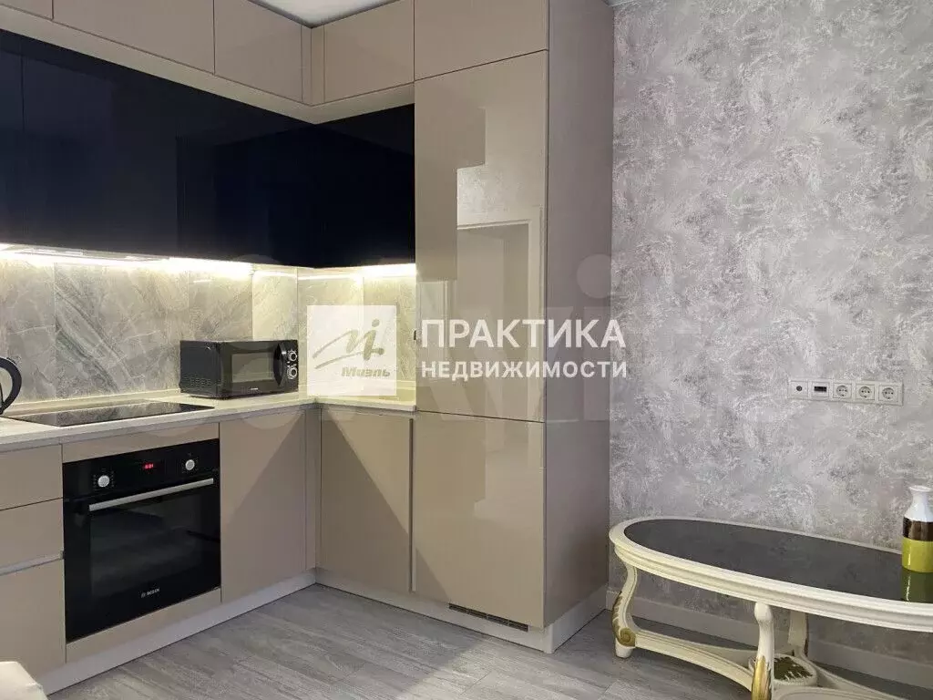 1-к. квартира, 38 м, 23/31 эт. - Фото 0