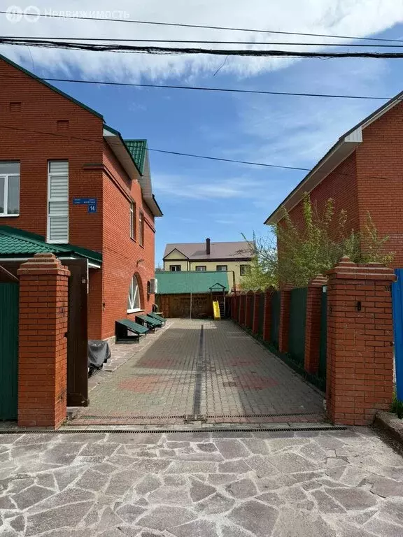 Дом в посёлок 8 Марта, Взлётная улица, 14 (210 м) - Фото 1