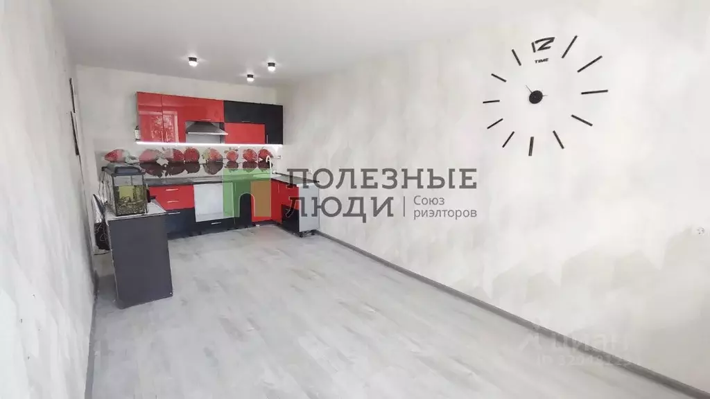 2-к кв. Татарстан, Зеленодольск ул. Комарова, 10А (37.0 м) - Фото 2