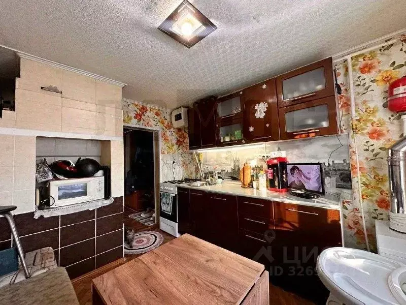 2-к кв. Свердловская область, Алапаевск ул. Володарского, 22 (38.1 м) - Фото 2