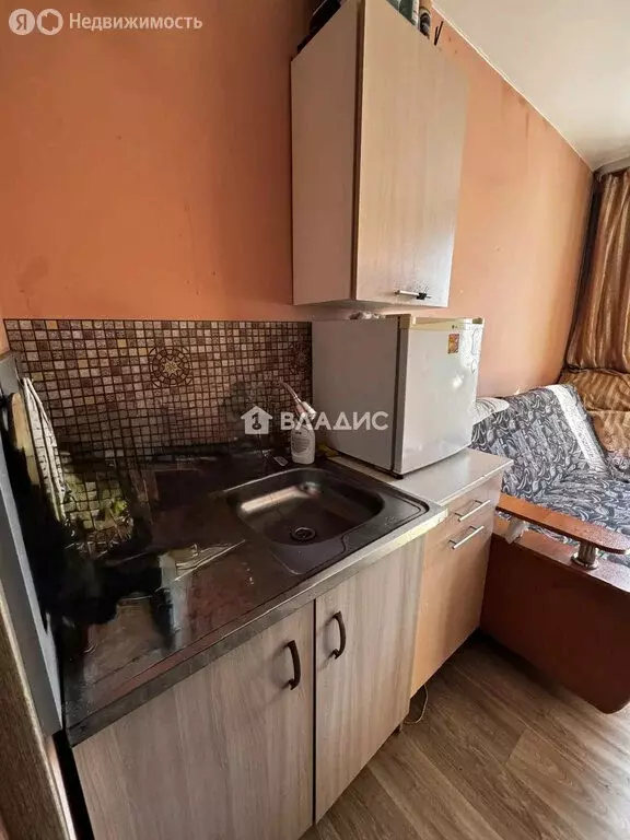 1к в 10-комнатной квартире (8.8 м) - Фото 2