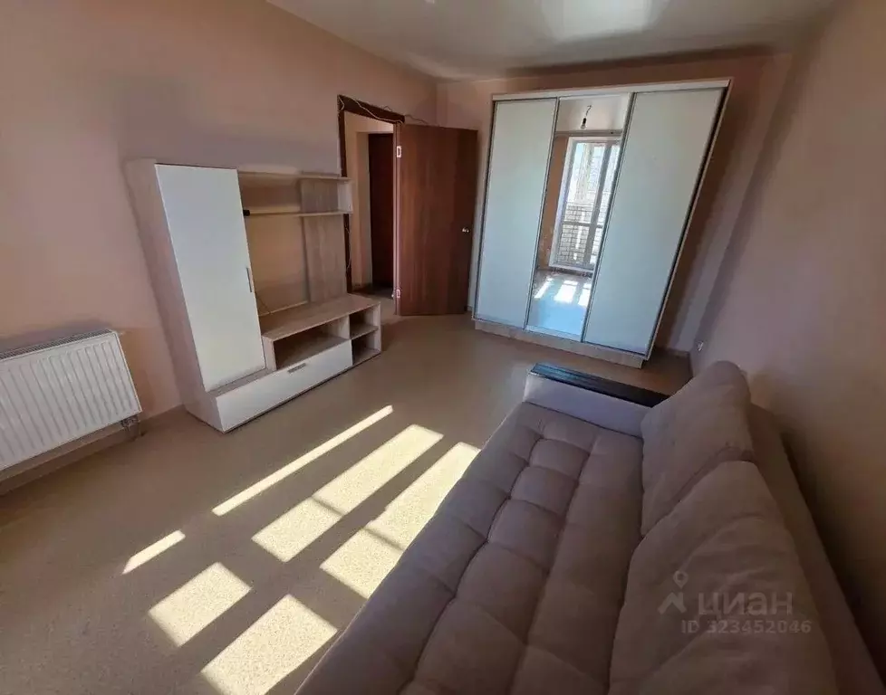 1-к кв. Волгоградская область, Волгоград ул. Имени Старшего Лейтенанта ... - Фото 1