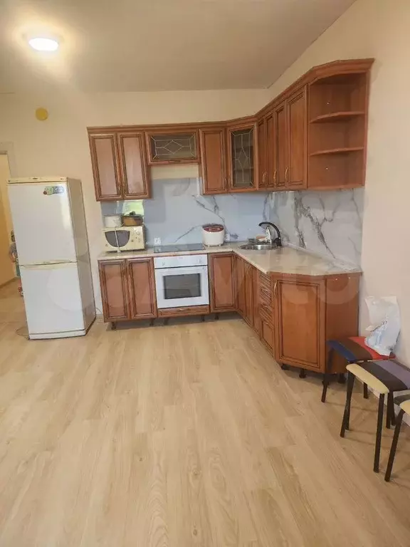 2-к. квартира, 60 м, 6/10 эт. - Фото 1