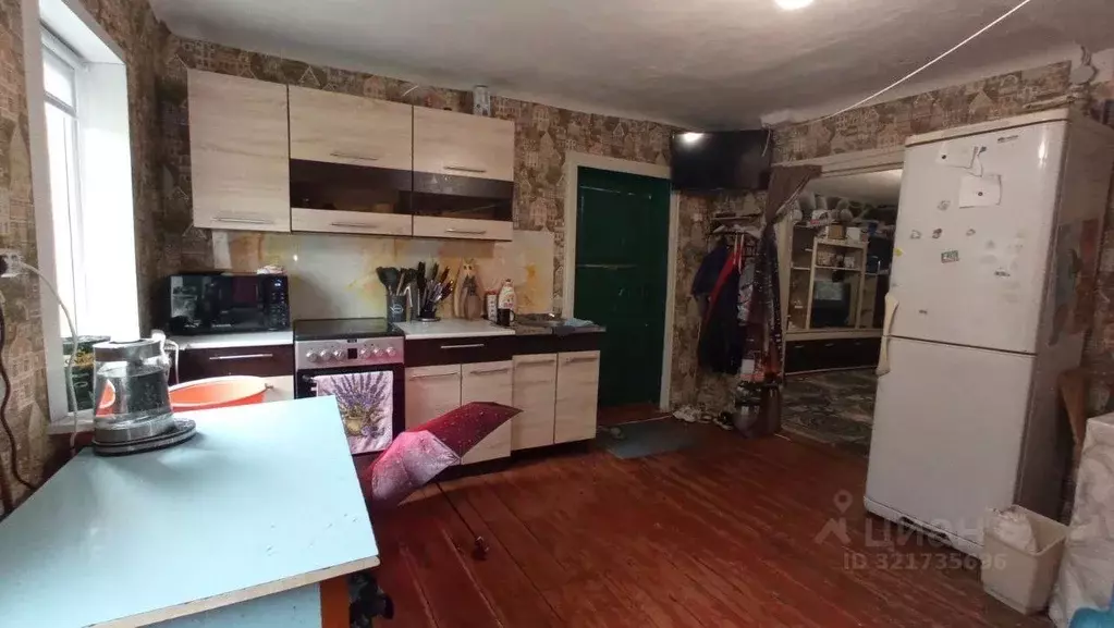 Дом в Воронежская область, Россошанский район, Старокалитвенское ... - Фото 1