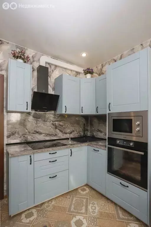 1-комнатная квартира: посёлок Дзержинск, микрорайон Современник, 14 ... - Фото 1