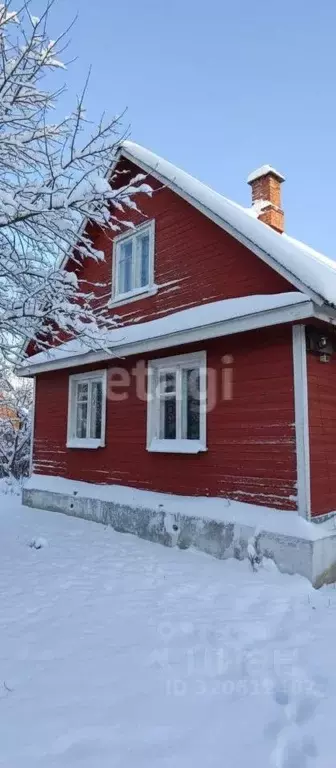 Дом в Ленинградская область, Киришский район, Будогощское городское ... - Фото 1