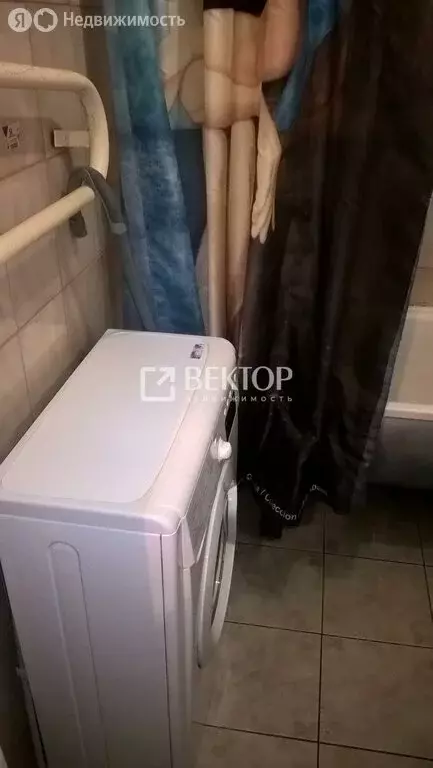 1-комнатная квартира: Ярославль, улица Нефтяников, 10 (31.6 м) - Фото 2