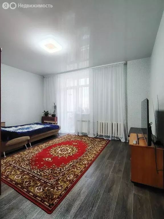 3-комнатная квартира: Нижний Тагил, улица Жуковского, 20 (75 м) - Фото 0