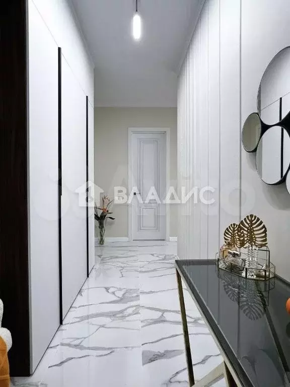 3-к. квартира, 91,9 м, 17/27 эт. - Фото 0