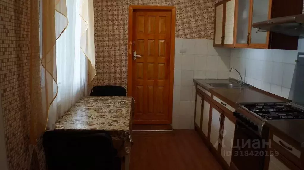 2-к кв. Крым, Евпатория ул. Гражданская, 1А (45.0 м) - Фото 0