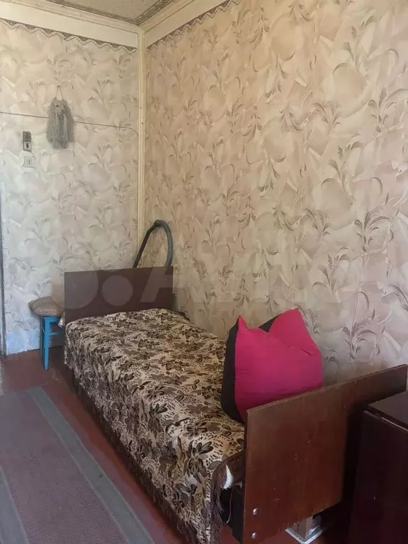 Комната 14 м в 1-к., 2/2 эт. - Фото 0